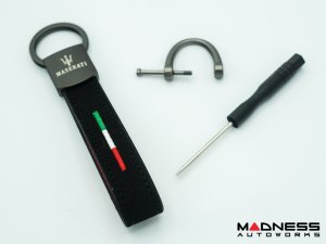 Keychain - Leather - Maserati Logo + Italian Flag